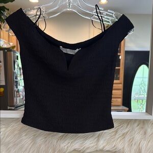 ASTR Black Textured Top